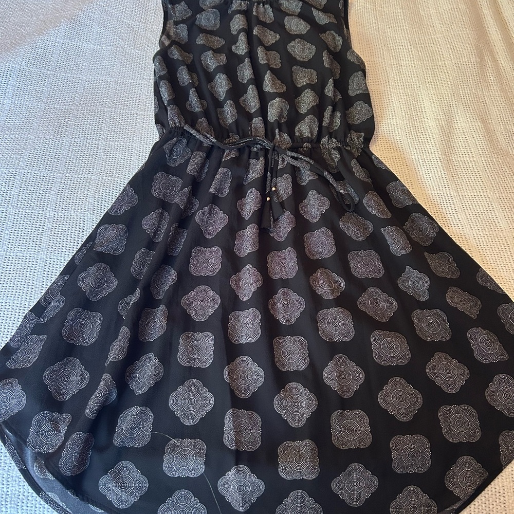 H&M Black and Gray Midi Dress
